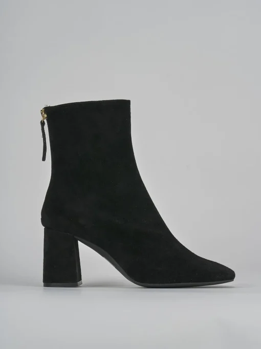 Stivaletti tacco 7cm camoscio nero