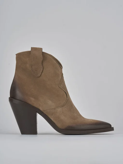 Stivaletti tacco 7cm camoscio beige