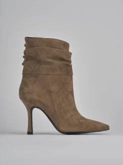 Stivaletti tacco 9cm camoscio beige
