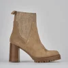 Stivaletti tacco 9cm camoscio beige