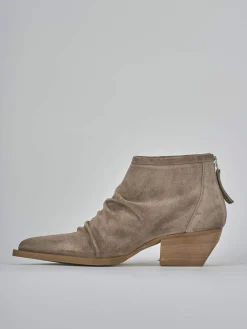 Stivaletti tacco 5cm camoscio beige