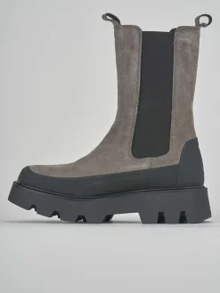 Stivaletti tacco 3cm camoscio beige