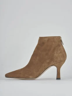 Stivaletti tacco 7cm camoscio marrone