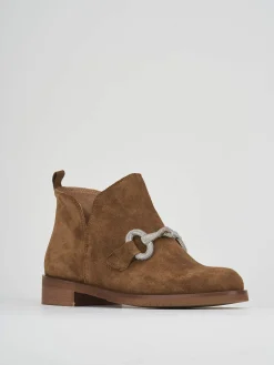 Stivaletti tacco 2cm camoscio marrone