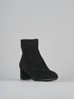 Stivaletti tacco 6cm camoscio nero