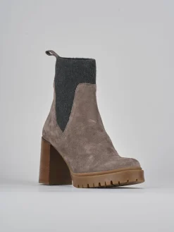 Stivaletti tacco 9cm camoscio grigio