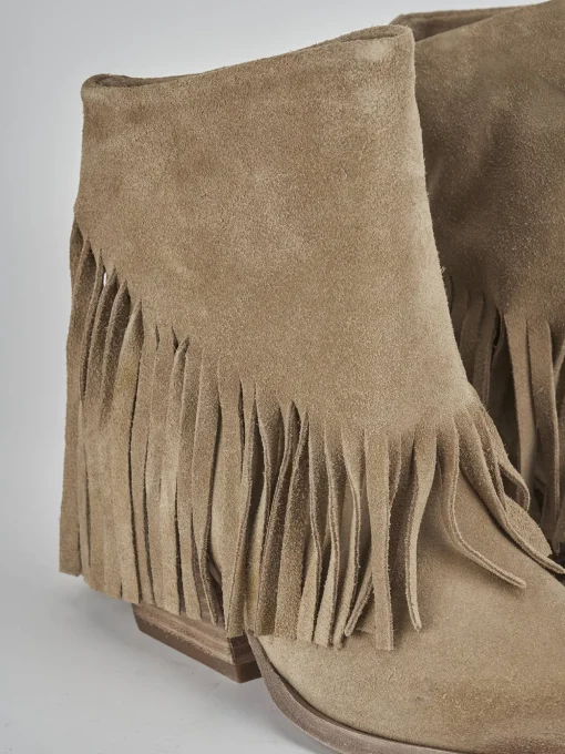 Stivaletti tacco 6cm camoscio beige