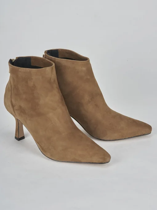 Stivaletti tacco 7cm camoscio marrone