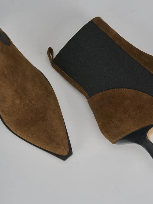 Stivaletti tacco 5cm camoscio marrone