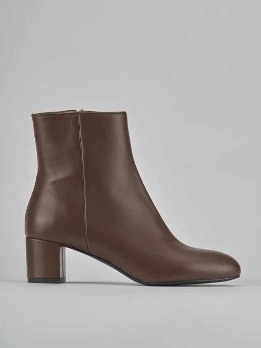 Stivaletti tacco 6cm pelle marrone