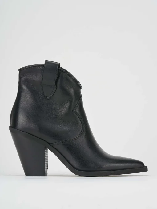 Stivaletti tacco 4cm pelle nero