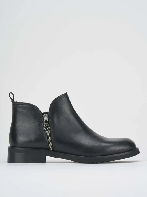 Stivaletti tacco 1cm pelle nero