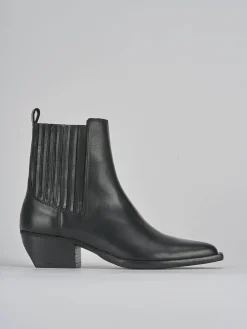 Stivaletti tacco 3cm pelle nero