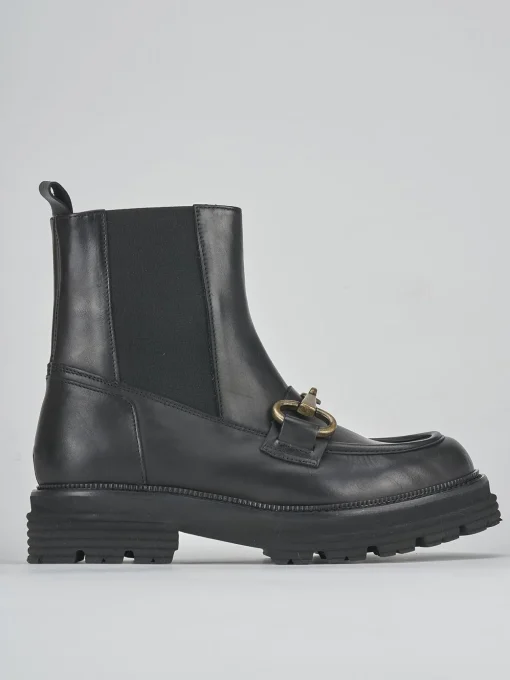 Stivaletti tacco 3cm pelle nero