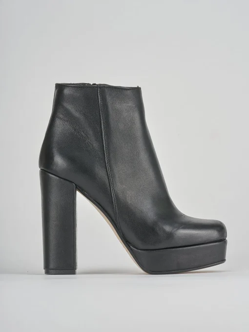 Stivaletti tacco 9cm pelle nero