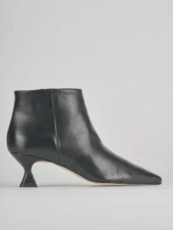 Stivaletti tacco 5cm pelle nero