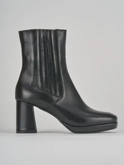 Stivaletti tacco 8cm pelle nero