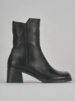 Stivaletti tacco 6cm pelle nero