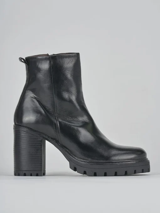 Stivaletti tacco 7cm pelle nero