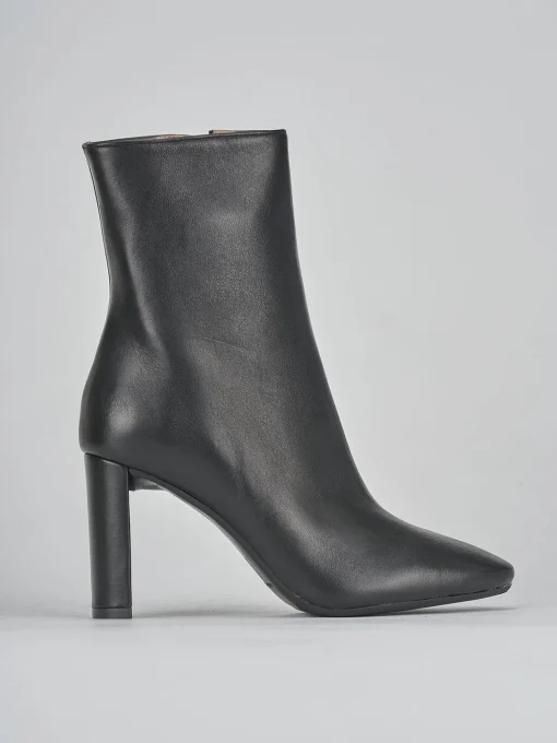 Stivaletti tacco 9cm pelle nero