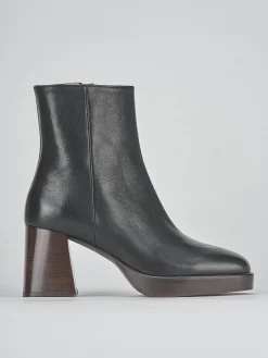 Stivaletti tacco 6cm pelle nero