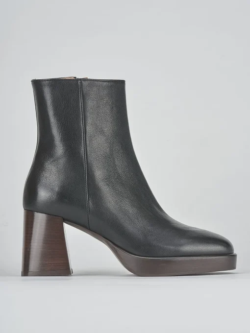 Stivaletti tacco 6cm pelle nero