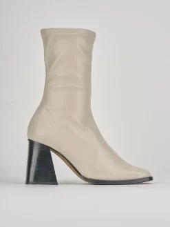 Stivaletti tacco 7cm pelle beige