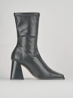 Stivaletti tacco 7cm pelle nero