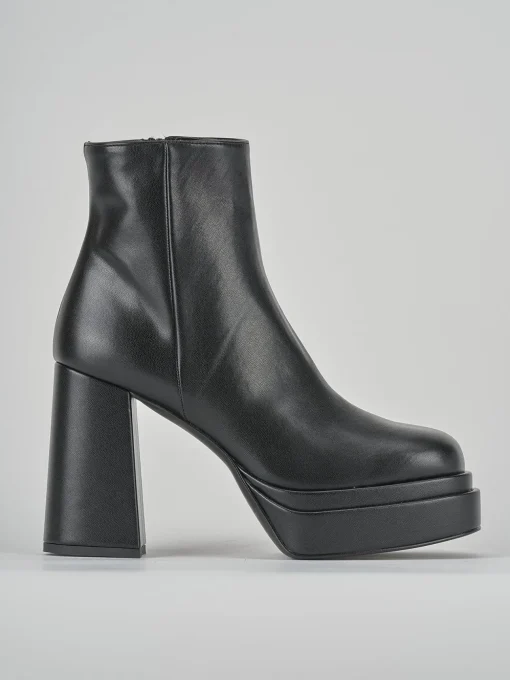 Stivaletti tacco 8cm pelle nero