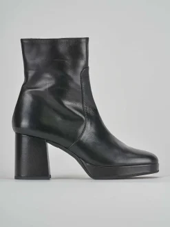 Stivaletti tacco 6cm pelle nero