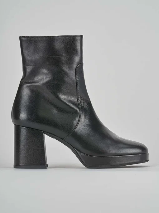 Stivaletti tacco 6cm pelle nero
