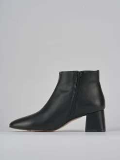 Stivaletti tacco 6cm pelle nero