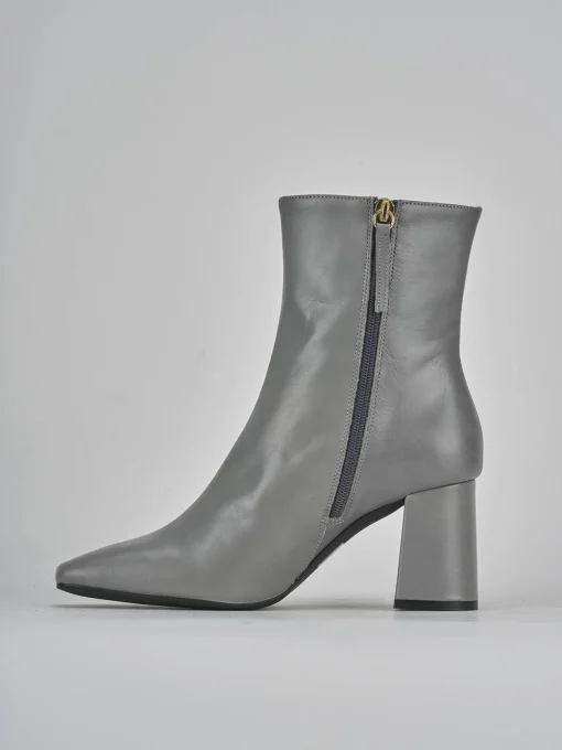 Stivaletti tacco 7cm pelle grigio