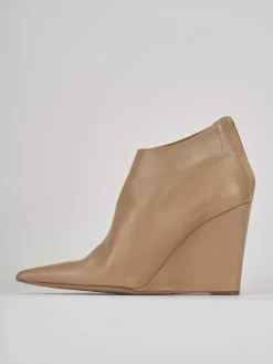 Stivaletti tacco 9cm pelle beige
