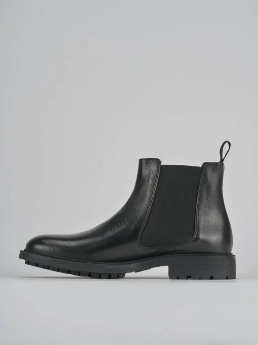 Stivaletti tacco 3cm pelle nero