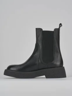 Stivaletti tacco 2cm pelle nero