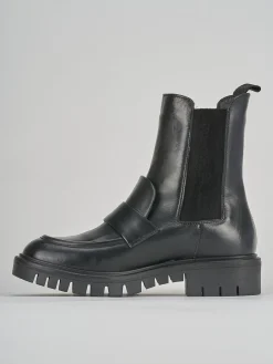 Stivaletti tacco 3cm pelle nero