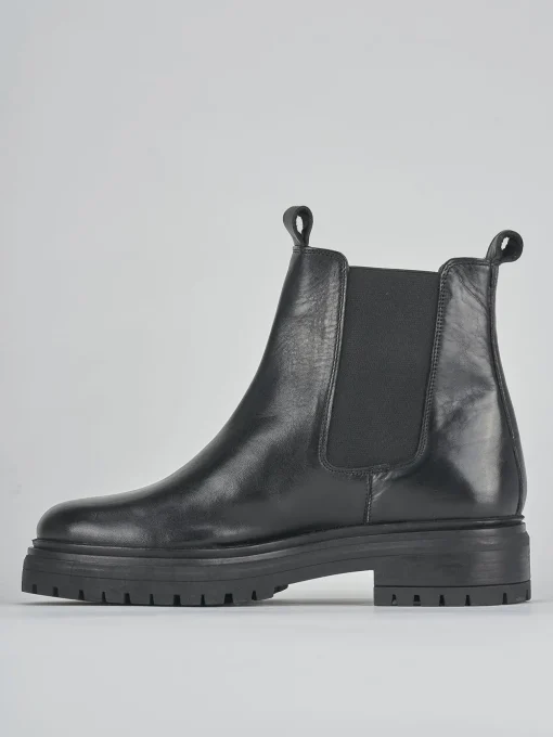 Stivaletti tacco 3cm pelle nero
