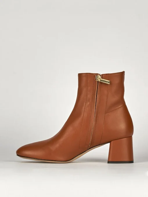 Stivaletti tacco 5cm pelle marrone
