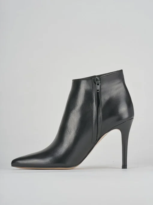 Stivaletti tacco 9cm pelle nero