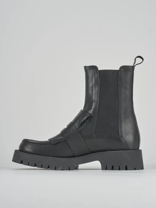 Stivaletti tacco 2cm pelle nero