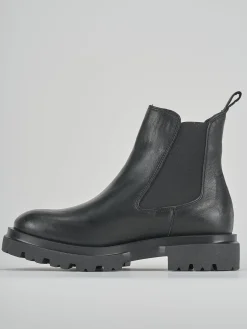 Stivaletti tacco 3cm pelle nero