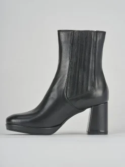 Stivaletti tacco 8cm pelle nero
