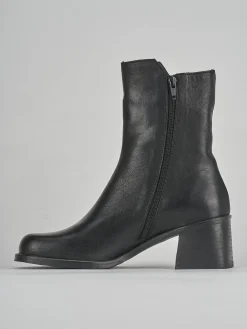 Stivaletti tacco 6cm pelle nero