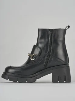 Stivaletti tacco 5cm pelle nero