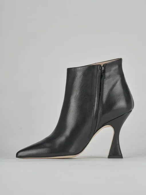 Stivaletti tacco 9cm pelle nero