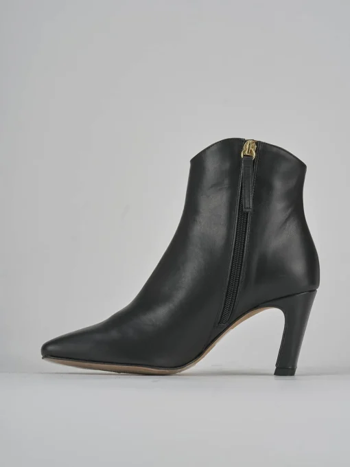 Stivaletti tacco 7cm pelle nero