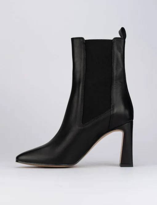 Stivaletti tacco 9cm pelle nero