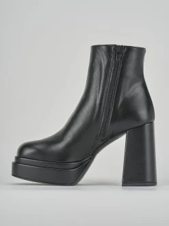 Stivaletti tacco 8cm pelle nero