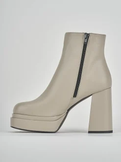 Stivaletti tacco 8cm pelle beige